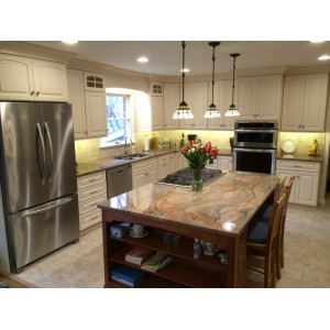 240743 kitchen by Brighton Cabinetry